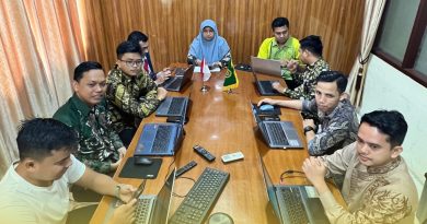 Rapat Evaluasi Program Kerja